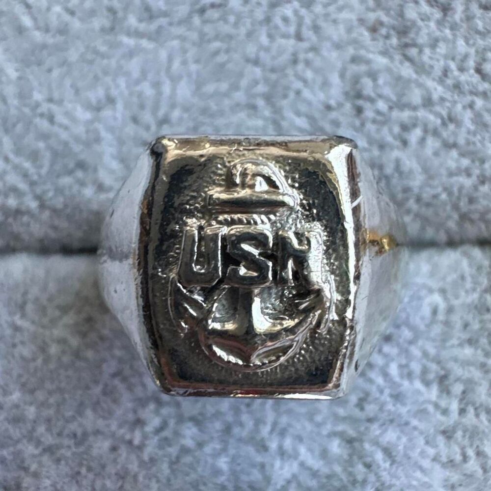 Unbranded Men's Silver and Grey Jewellery